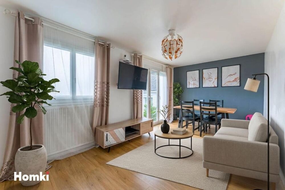 Appartement T4 avec jardin privatif de 58 m²  Un esprit maison à deux pas du centre