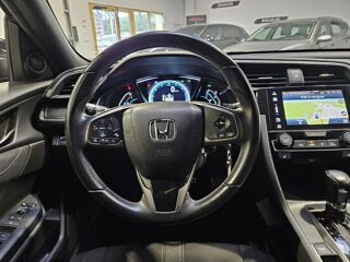Civic 1.0 i-VTEC 12V Turbo CVT 129 cv EXECUTIVE 2018 occasion 35520 La Chapelle Des Fougeretz