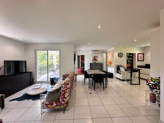  Maison � vendre 7 pi�ces 150 m�