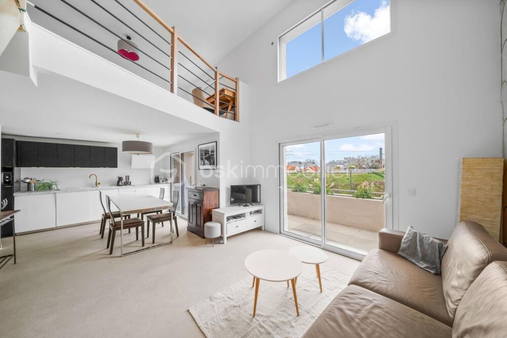 Vente Duplex/Triplex Appartement triplex avec CLIMATISATION, 4 chambres à Malakoff, à 5 minutes à pied de la gare de Clamart Malakoff
