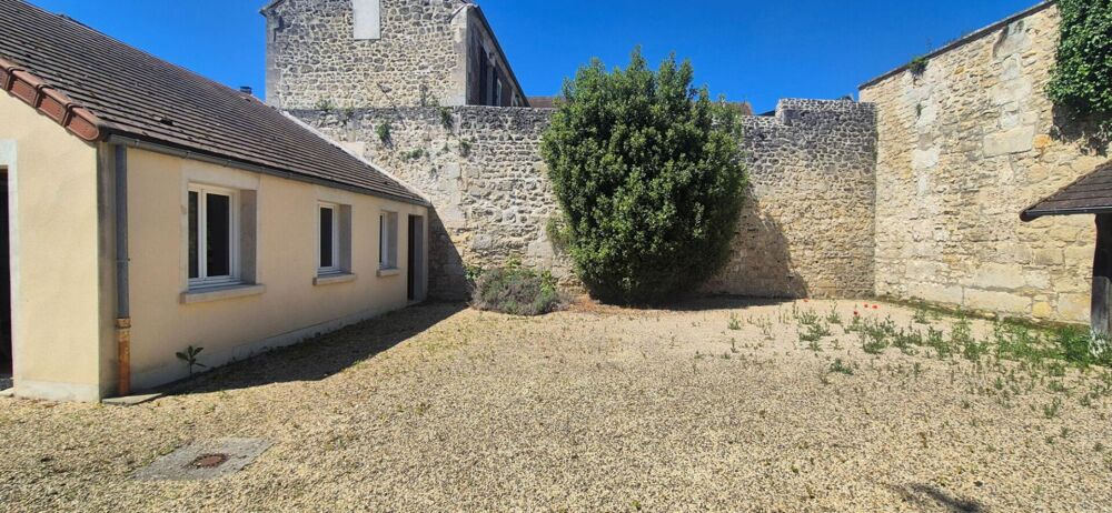 Maison de Village Près de Crépy En Valois 6 pièce(s) 121 m2