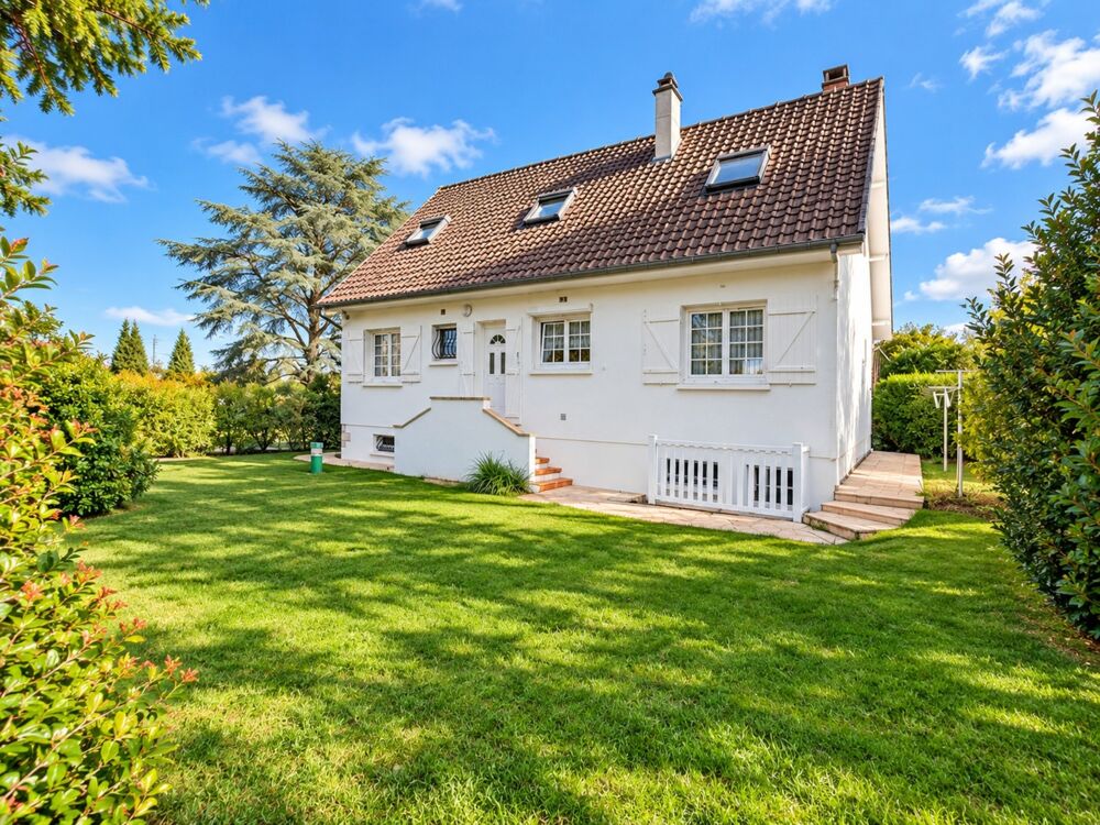 Vente Maison Au calme en impasse : maison familiale, 4 chambres dont 2 de plain-pied, 767 m² de terrain Orry la ville