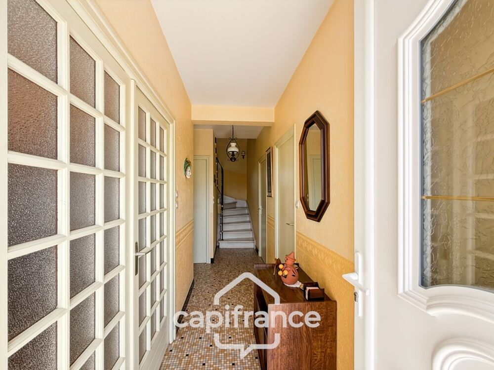 Maison à vendre 5 pièces PONTIVY (56) avec grand terrain