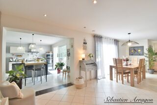  Villa à vendre 6 pièces 188 m²