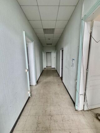  Immeuble à vendre 15 + pièces 326 m²