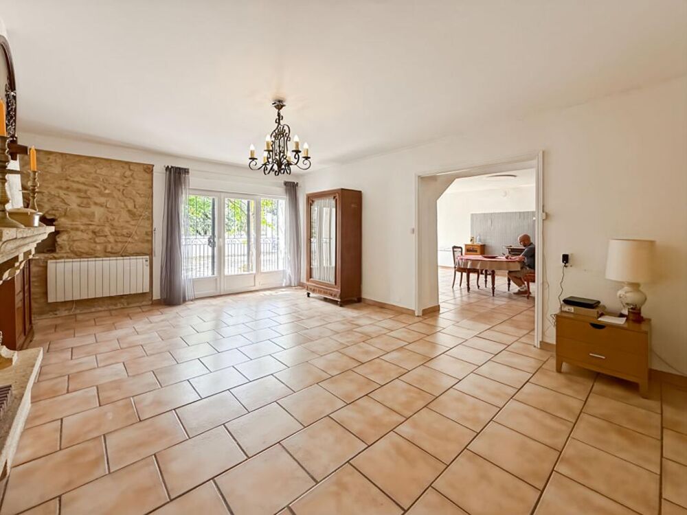 Vente Maison PROPRIÉTÉ AVEC DÉPENDANCE  ET PISCINE À ORANGE Orange