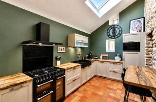  Maison � vendre 9 pi�ces 220 m�