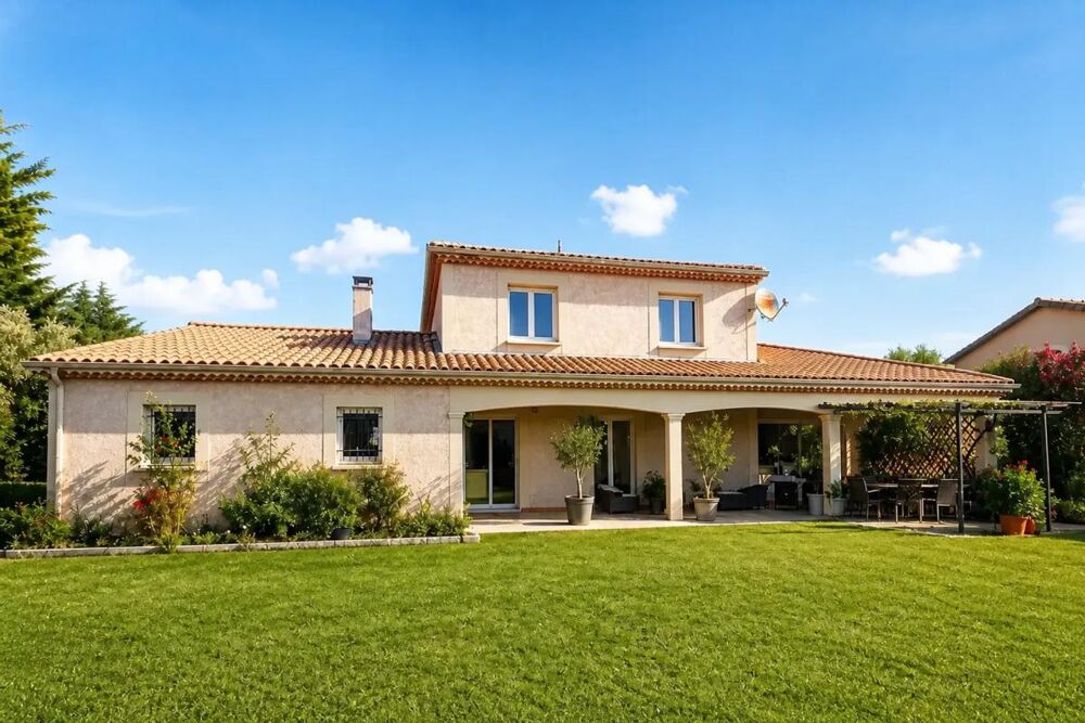 Maison de 7 pièces de 143 m² à Salaise-sur-Sanne