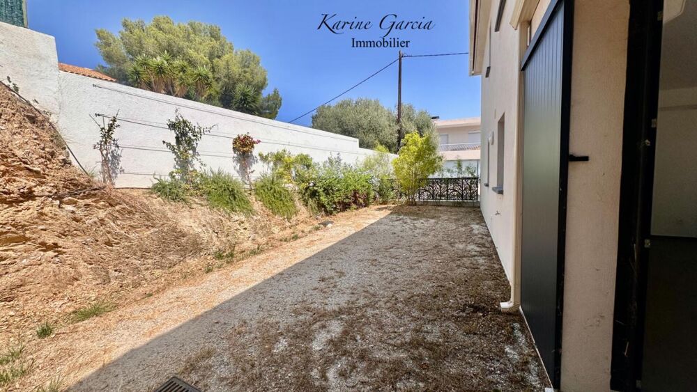 SIX FOURS LES PLAGES - CONSTRUCTION RECENTE - APPARTEMENT DE TYPE 3 - JARDIN 72 M² - PARKING PRIVATIF SOUS SOL