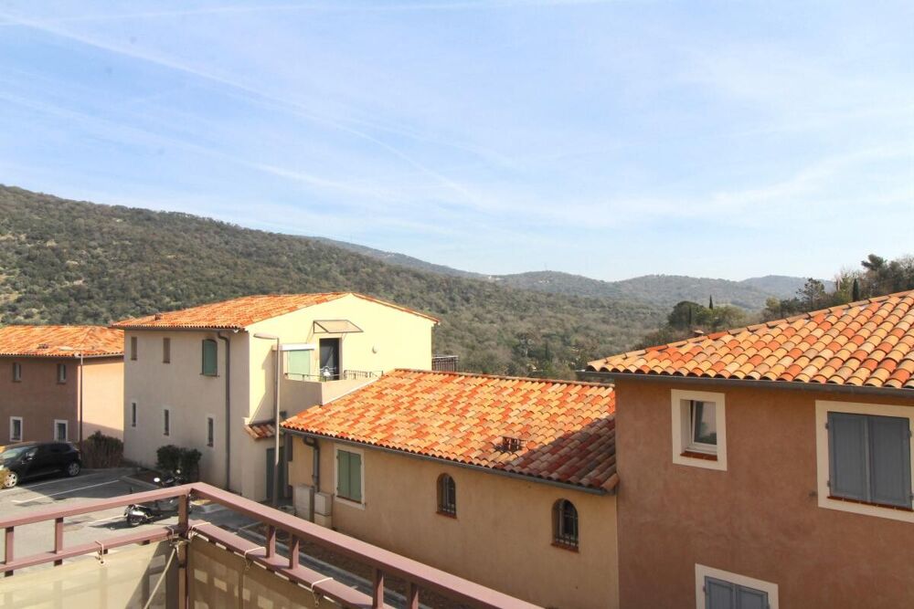 Vente Appartement Grimaud village - Appartement 5 pièces Grimaud