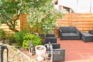  Propriété/château à vendre 6 pièces 200 m²