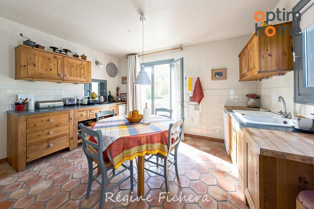 Vente Maison Puyloubier - Maison d'architecte au pied de la montagne Sainte-Victoire Puyloubier