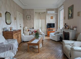  Propri�t�/ch�teau � vendre 11 pi�ces 267 m�