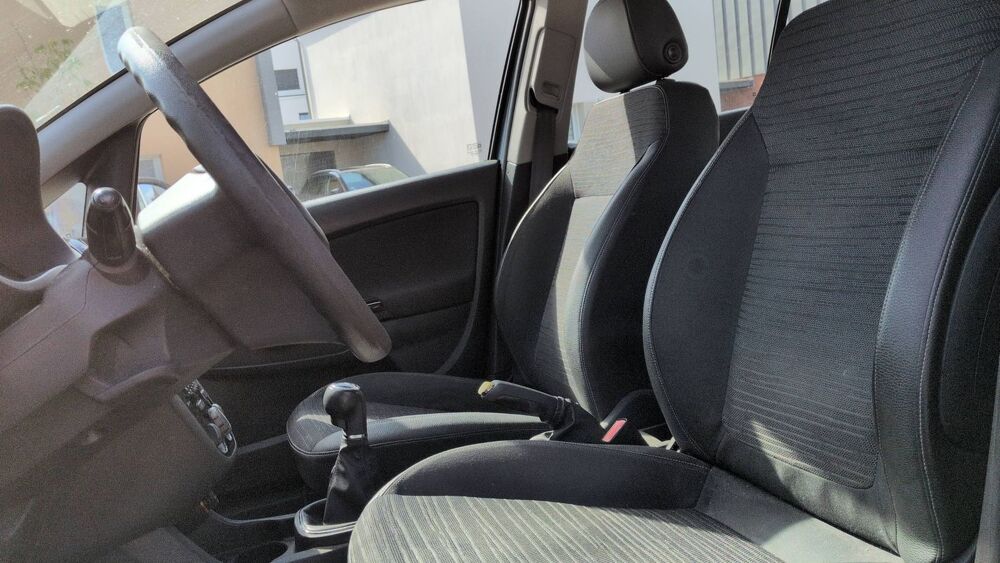 Corsa IV 1.2 Twinport 85 Graphite 2014 occasion 56100 Lorient
