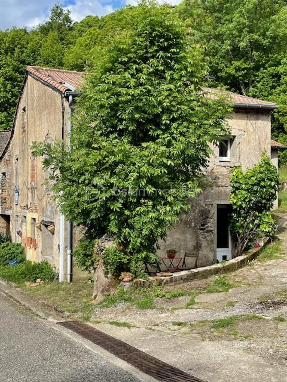Maison de hameau avec jardin et garage