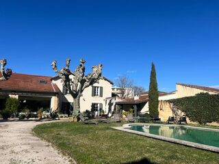 Maison 6 pièces 195 m² · à Avignon · 195 m² · 498 000 €