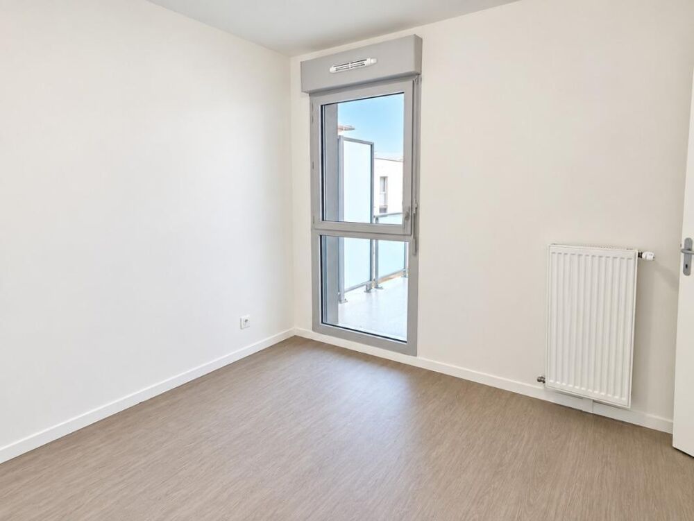 T2 avec parking et terrasse à DEVILLE-LES-ROUEN
