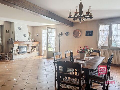   MAISON AVALLON AVEC TERRAIN ET DPENDANCES Maison - 5 pice(s) - 133 m