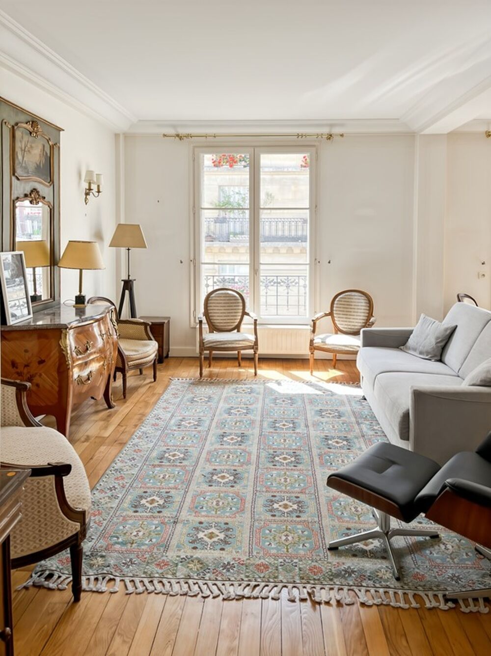 Vente Appartement Appartement à vendre 5 pièces PARIS 15EME ARRONDISSEMENT (75) Paris 15