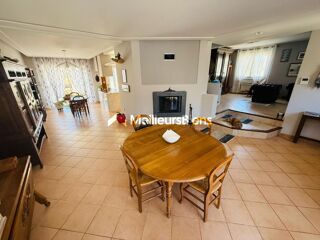  Maison  vendre 6 pices 175 m