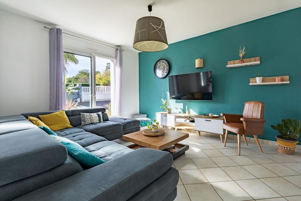Maison Gorges 6 P . 4 Chs . Bureau . 126.3 M² . Double garages . T 932 M² . Terrasse . Abri jardin