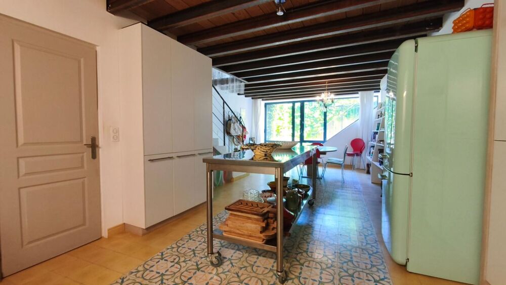 Au coeur d'Uzès maison en pierre rénovée