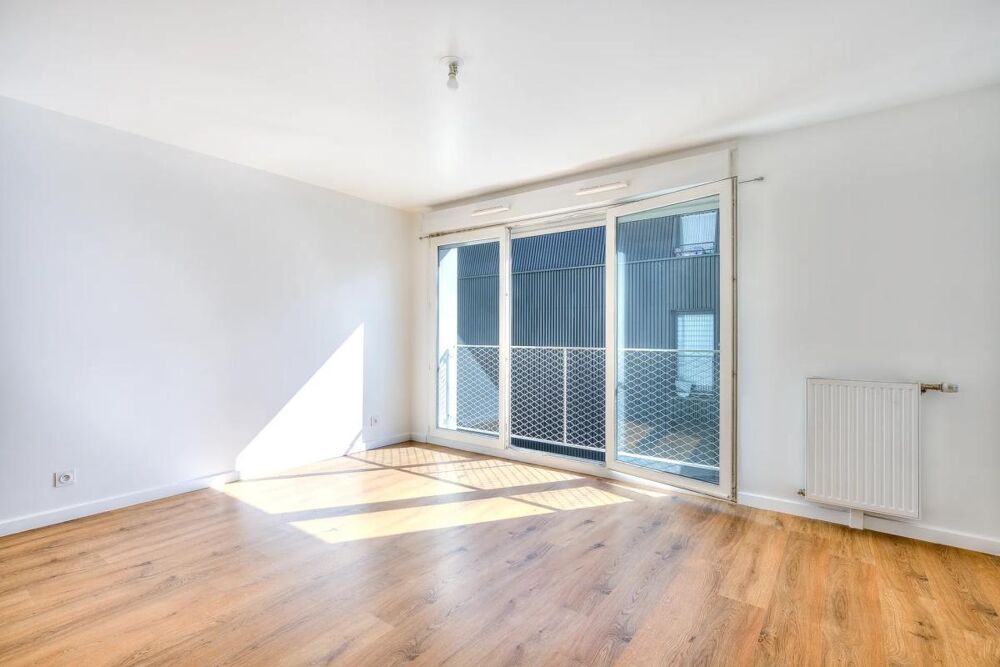Studio 28m² avec balcon à Longjumeau