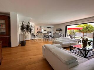  Villa � vendre 5 pi�ces 163 m�