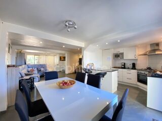  Villa � vendre 8 pi�ces 224 m�