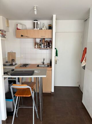  Appartement à louer 2 pièces 33 m²