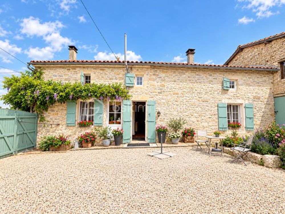 Charentaise en Pierres 163M²- 3 Chambres avec salle d'eau privée Grange AUCUN TRAVAUX A PREVOIR