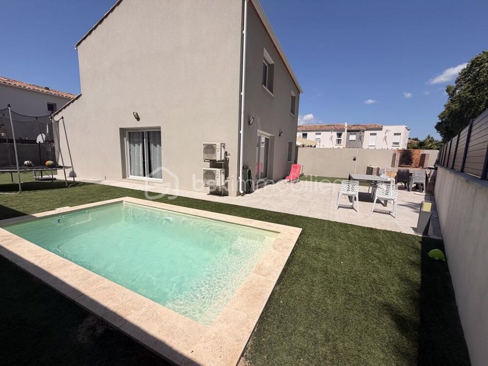 Poussan - Villa 141 M2 avec suite parentale, piscine et beaux volumes