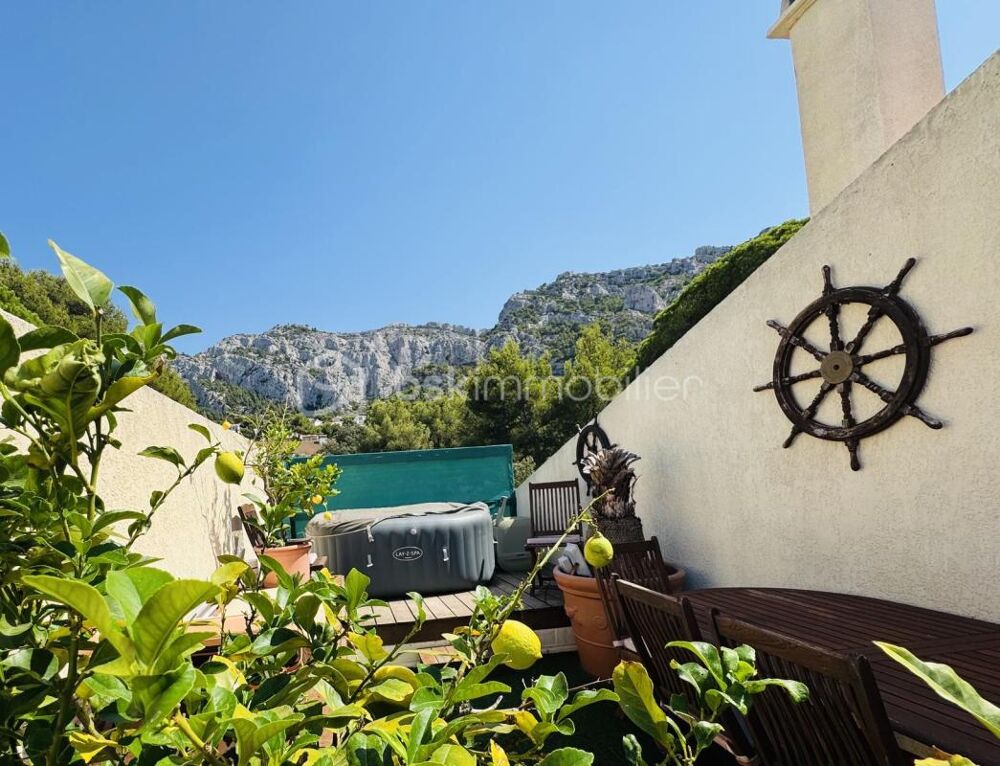 Vente Duplex/Triplex APPARTEMENT DUPLEX DERNIER ÉTAGE – 84 M² – 60,70 M² DE TERRASSES – VUES PANORAMIQUES MER Marseille 8