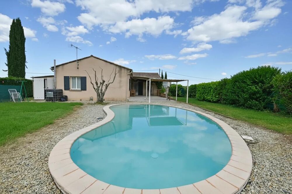 Vente Maison Plain-pied lumineux avec piscine et grand terrain sans vis-à-vis Saint julien de peyrolas