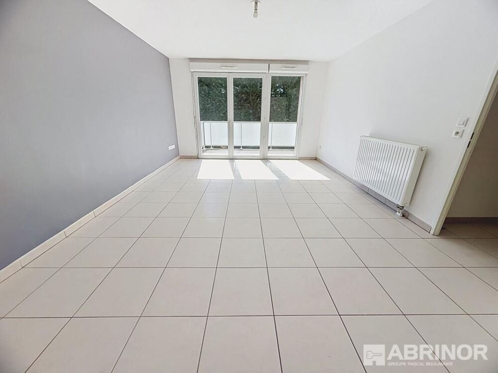 Vente Appartement Appartement de type 3 de 65.8 m² habitables - Balcon et 2 places couvertes Linselles