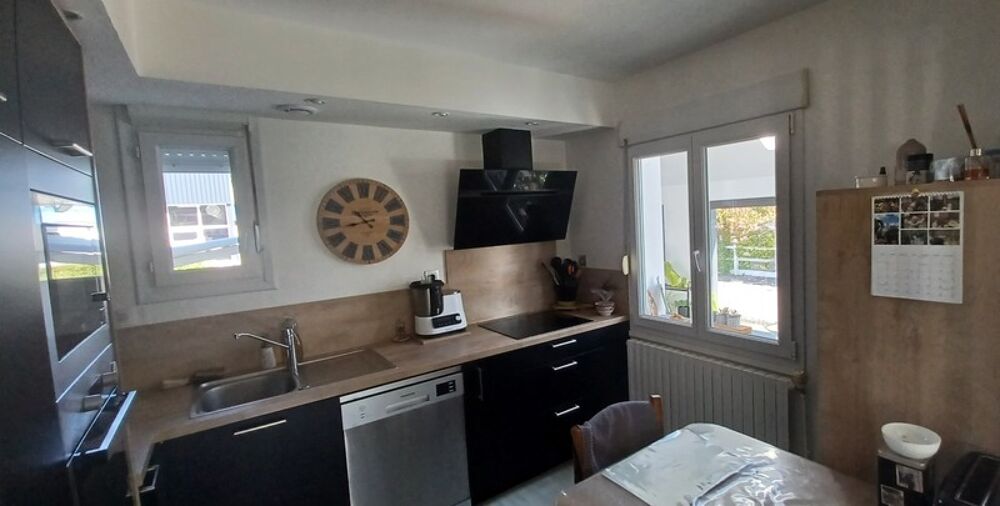 Vente Maison Maison à vendre 5 pièces, sous-sol, deux terrasses, jardin clos à GODERVILLE (76) Goderville