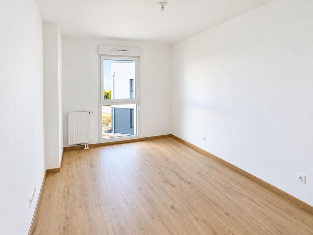 T3 avec parking et balcon à CAEN