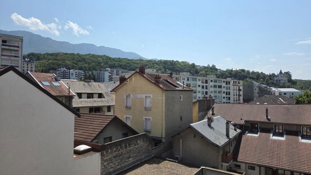 Aix les Bains Centre-ville Superbe Appartement T4 avec fort potentiel