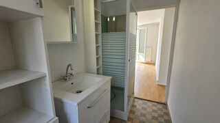  Appartement à louer 3 pièces 58 m²