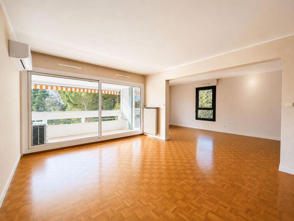Vente Appartement ECULLY - LES GANTRIES - Appartement familial à Vendre, garage et cave Ecully