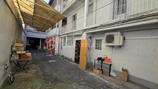  Immeuble � vendre 15 + pi�ces 705 m�