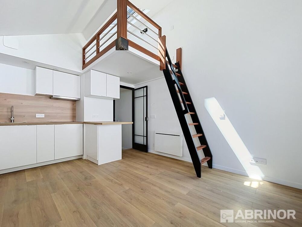 QUARTIER SEBASTOPOL, BEL APPARTEMENT AVEC UN JARDIN PRIVATIF