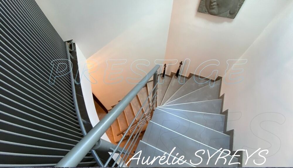 Grande maison contemporaine
