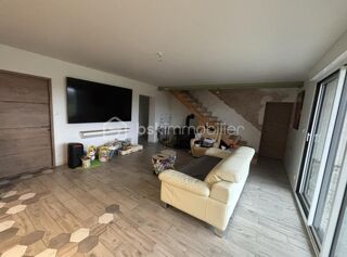  Maison � vendre 7 pi�ces 245 m�