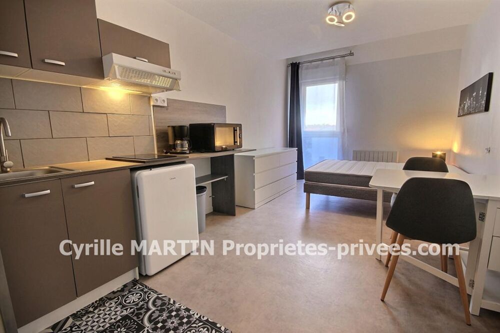 Orléans - Studio meublé avec parking 21m2