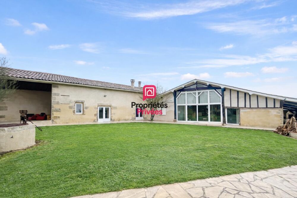 Propriété en pierre 273m² - Piscine chauffée - Atelier - 4,7 ha