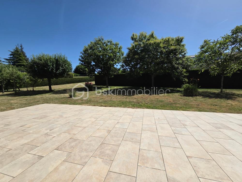 Maison 8 pièces 216m2