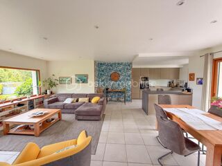 Propriété/château à vendre 6 pièces 141 m²