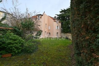  Maison à vendre 9 pièces 230 m²