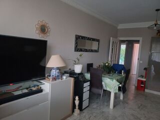  Appartement à louer 2 pièces 60 m²